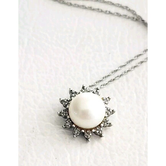 MC Designer Sterling Silver Diamond and Pearl Sun Pendant Necklace 925 - Picture 1 of 7